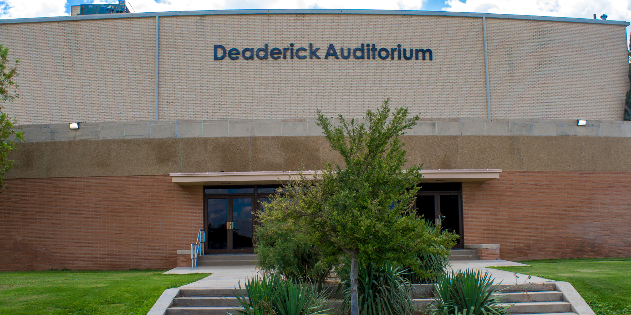 Deaderick-Auditorium-Rentals-Images-2.jpg
